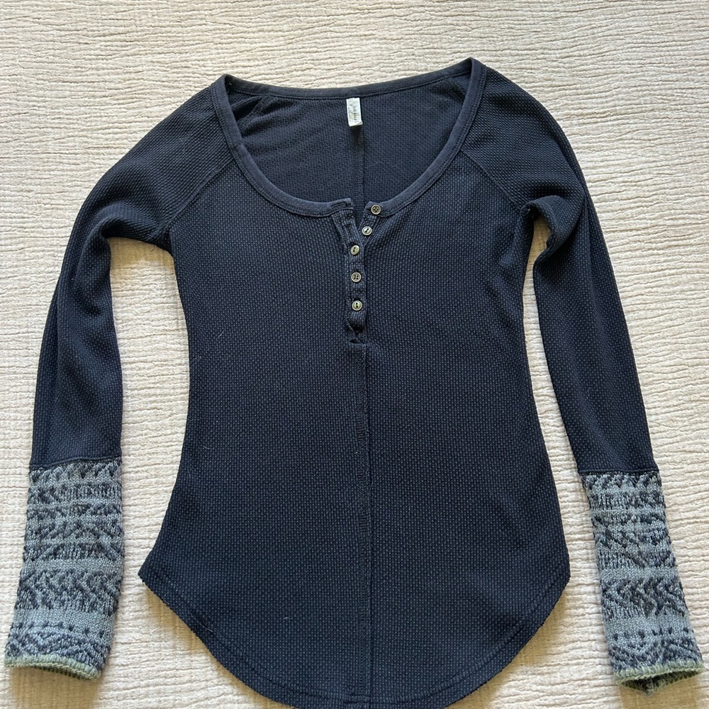 Free People grey/black Long Sleeve Top with Patterned Cuffs